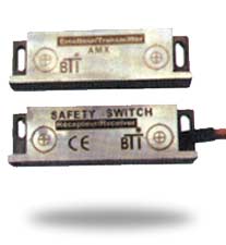 autonomous magnet safety switch